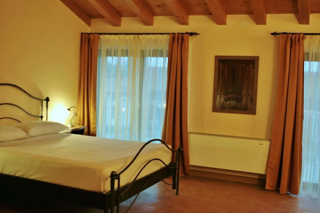 Agriturismo Cavrigo Lodi 0*,